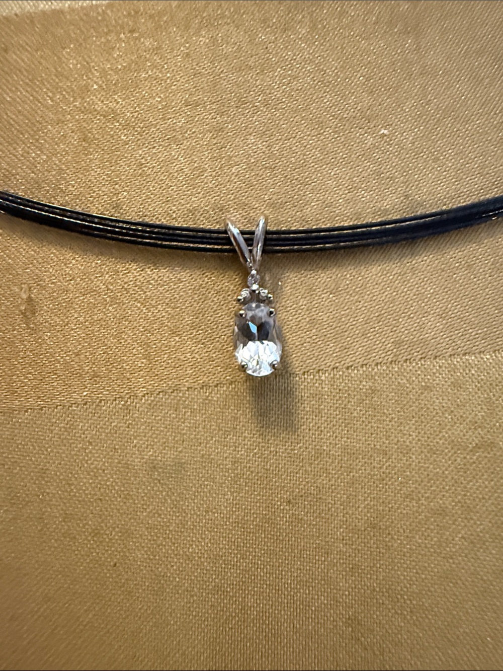 Sterling Silver white Sapphire Pendant Necklace -